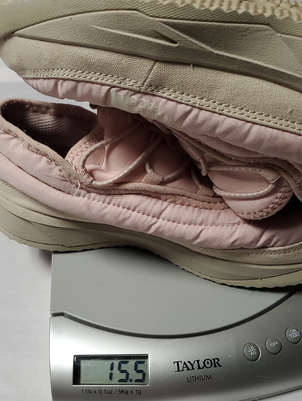 The North Face Thermoball Low Slip-On Sneaker - Blush Pink Size 7 - Picture 16 of 16